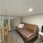 Modern Townhouse With Sauna Apartmán *