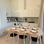 Apartmán Modern Townhouse With Sauna *