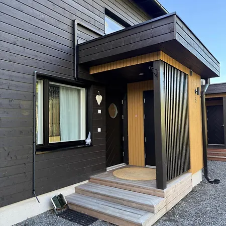 Modern Townhouse With Sauna